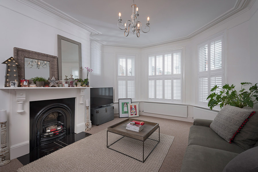 What Is The Best Window Shutter Design For Bay Windows?